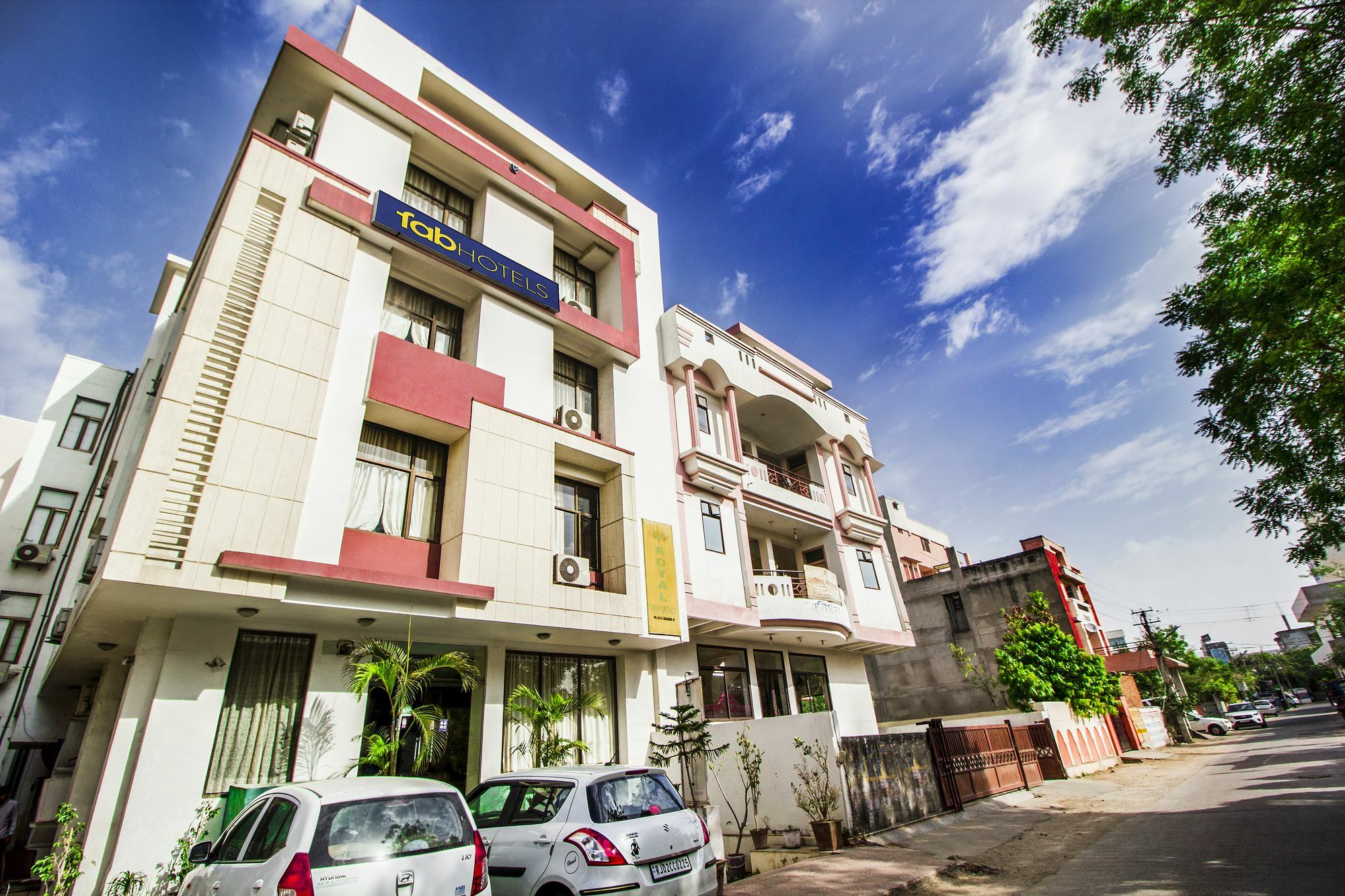 Fabhotel Royal Residency Jaipur Airport Exterior photo
